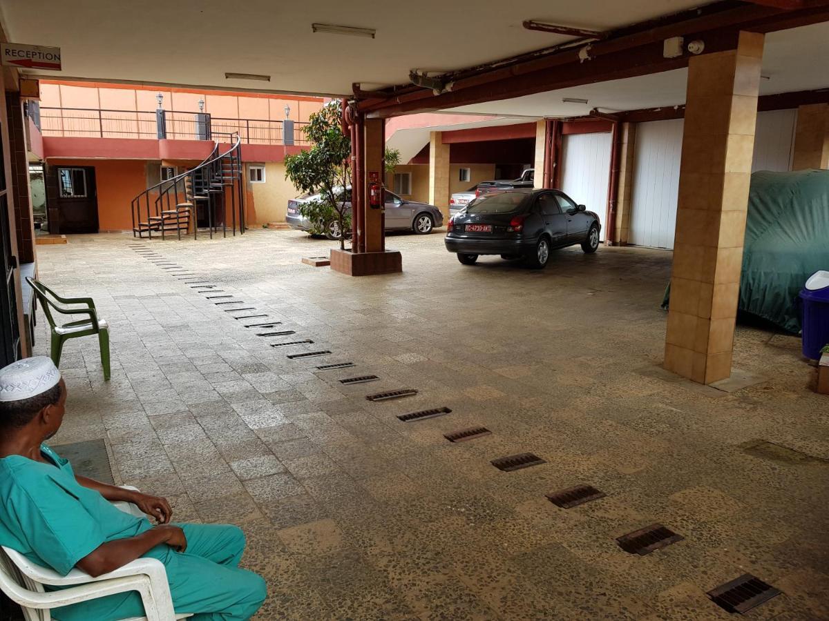 Hotel Du Golfe De Guinee โคนาครี ภายนอก รูปภาพ